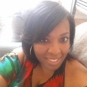 Meet your Posher, Alisha